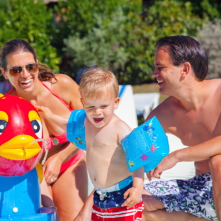 Camping Serignan Plage Herault Zwemmen Waterspeeltuin