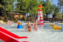 Camping Serignan Plage Herault Zwemmen Waterspelen Peuterbad