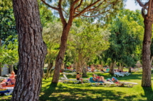 Camping Serignan Plage Herault Lagunebad Ligstoelen Zonnebaden