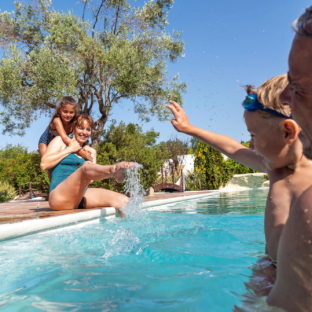 Camping Serignan Plage Herault Famille Piscine Lagoniscine