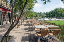 Camping Serignan Plage Herault Zwemmen Terras Hut