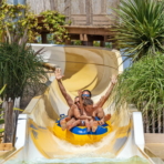 Camping Serignan Plage Herault Zwemmen Glijbaan Gezin
