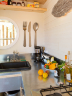 Campingplatz Serignan Plage Herault Cabane Canardiere Premium 3 Zimmer Küche