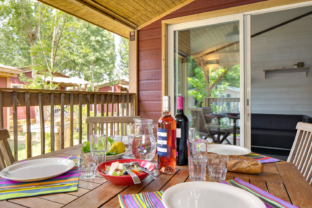 Camping Serignan Plage Herault Chalet Orpelliere 4 Fleurs 2 chambres Terrasse