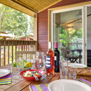 Camping Serignan Plage Herault Chalet Orpelliere 4 Fleurs 2 chambres Terrasse