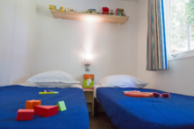 Camping Serignan Plage Herault Cottage Occitanie 3 Bloemen 3 slaapkamers Kinderkamer