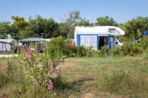 Campingplatz Serignan Plage Herault Stellplatz „Strand“ 2 Blumen Wohnmobil