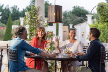 Campingplatz Serignan Plage Herault Gastronomie La Villa Terrasse Paare