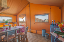 Serignan Plage campsite Herault Lodge Tent Seoune 2 Flowers Living area Kitchen