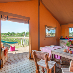 Camping Serignan Plage Herault Tente Lodge Seoune 2 Fleurs Séjour Cuisine