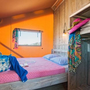 Camping Serignan Plage Herault Tente Lodge Seoune 2 Fleurs Chambre Parentale